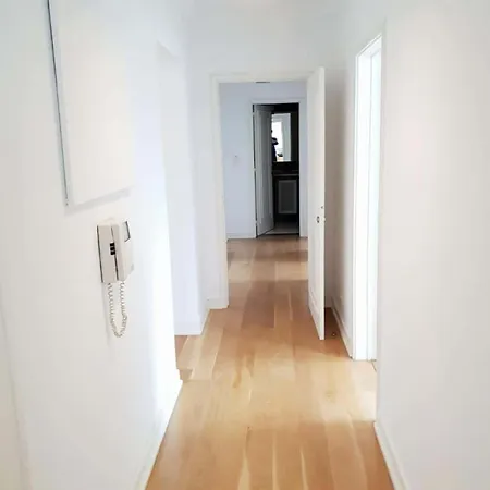 & Spacious 6-bedroom * Lisboa